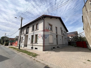 De închiriat 2 birouri cu Utilități incluse!