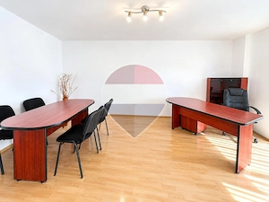 Apartament cu 2 camere de închiriat în zona Centrul Civic