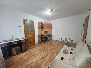 Apartament de vanzare - imagine 2