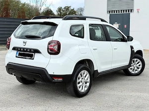 Dacia Duster 4x4 2022 unic proprietar 1,5 diesel  - imagine 3