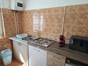 Vânzare sau închiriere pe termen lung   Apartament 3 camere în Sulina, Delta Dunării - imagine 3