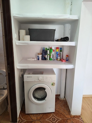 Vânzare sau închiriere pe termen lung   Apartament 3 camere în Sulina, Delta Dunării - imagine 9