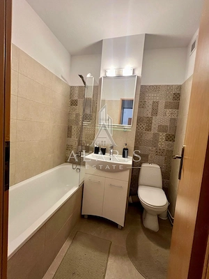 Apartament cu 3 camere, centrala proprie, in Cirvumvalatiunii - imagine 8