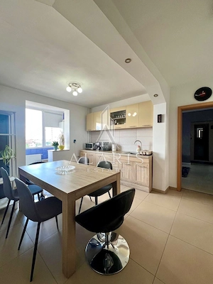 Apartament cu 3 camere, centrala proprie, in Cirvumvalatiunii - imagine 7