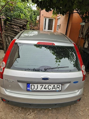 Ford fiesta  - imagine 4