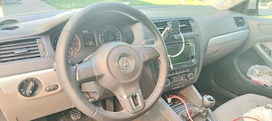 Vând Volkswagen Jetta 1.2 TSI 194k - imagine 3