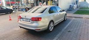 Vând Volkswagen Jetta 1.2 TSI 194k - imagine 4