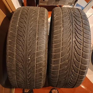 Anvelope vara 225/50/16.preț 200 Ron toate 4