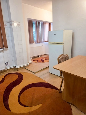 Direct proprietar inchiriez | 2 camere decomandat | mcdonald s  | etaj 1 | centrală + ac | 350   - imagine 9