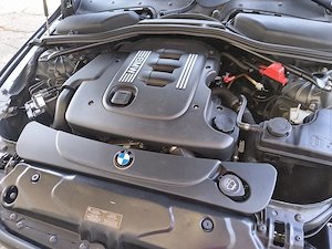 BMWe 60 an 2006 Decembrie motor 2000 diesel