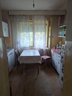 Apartament 2 camere, balcon, Rogerius - imagine 4