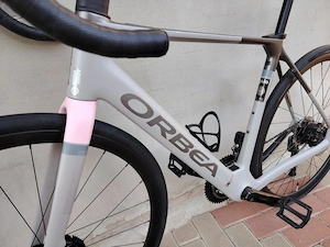 Bicicleta Electrica Gravel Cursiera DI2-Mahle X20-Full Carbon