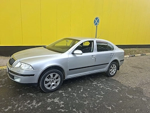 Vând Skoda Octavia 1.6 Benzină 