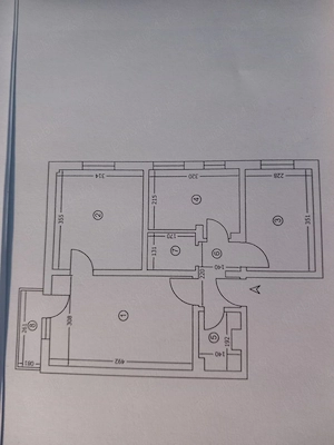  De vanzare apartament cu 3 camere  - imagine 2