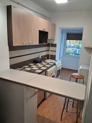Închiriez apartament cu o cameră, zona Uta  - imagine 8
