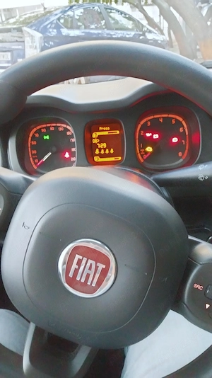 Fiat Panda 1.0 MHEV 2023 - imagine 4