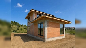 Casa individuala de vanzare ! 130 mp , 600 teren, Baciu - imagine 2