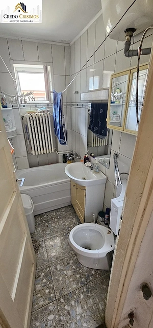 Vand apartament 2 cam cf 1 dec zona Lunca ,optional se poate achizitiona si garaj  - imagine 8