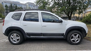 Vand Dacia Duster 4x4 ,1.5 diesel  - imagine 3