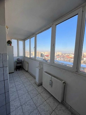 Apartament 3 camere decomandat | Calea Bucure #537;ti | Luminos  #537;i spa #539;ios - imagine 5