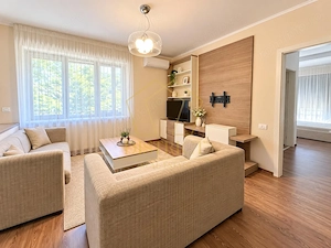 Apartament la casa cu 3 camere | Olimpia Stadion - imagine 1