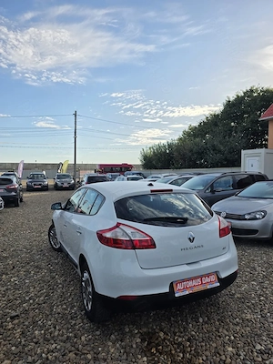 Renault Megane 2011 Euro 5 Manual - imagine 4