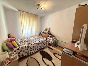 Apartament cu 3 camere, decomandat, parter - Baba Dochia - imagine 3