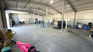 Spatiu - Comercial - 400mp - Service Auto - Complet Utilat - imagine 2