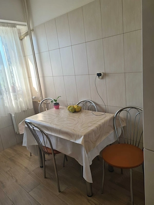 Vanzare Apartament 2 camere, 55 mp, loc de parcare, balcon închis – Sector 5 - imagine 4