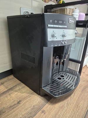 Espressor automat De'Longhi Magnifica ESAM 3000