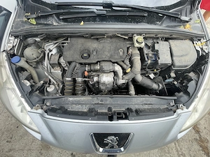 Dezmembrez Peugeot 308 1.6 HDi 92CP Euro 5 an 2012 - imagine 7