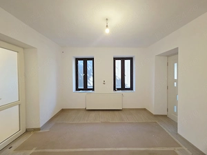Proprietate renovata in oras toate utilitatile LIBERA st 380 mp - imagine 6