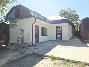 Proprietate renovata in oras toate utilitatile LIBERA st 380 mp - imagine 9