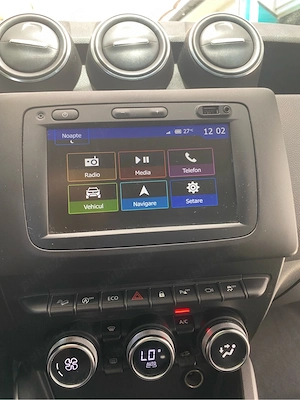 Dacia Duster 1,5 D an 2020 - imagine 2