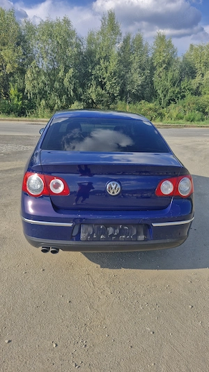 Volkswagen Passat 2.0 TDI BlueMotion Confortline - imagine 4