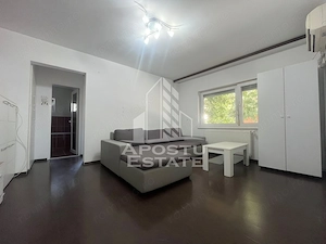 Apartament 2 camere partern, zona Confectii+ parcare