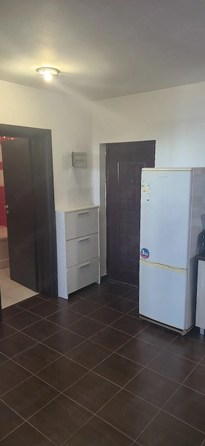 Vând apartament 2 camere Chiajna Str.Tineretului nr.13  - imagine 2