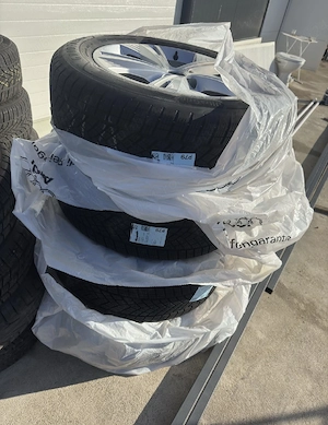 Vand Set jante Audi Q7 model 2024 235 60 19 - imagine 4