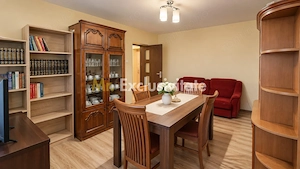 Apartament 3 camere Ultracentral-Pitesti-Bloc Mobilux etaj intermediar