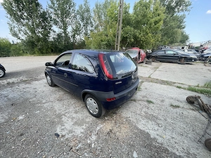 Dezmembrez Opel Corsa C 1.0 12V 60CP Z10XE an 2003 - imagine 5