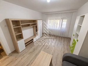 Apartament de vanzare cu 3 camere, 2 bai, zona Soarelui - imagine 4