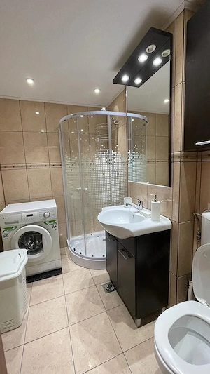 Inchiriez ap două camere - imagine 3
