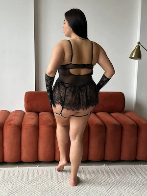 Doamnă elegantă 