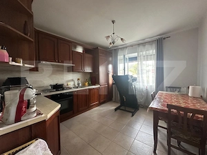 Casa cu 2 apartamente, 2 corpuri si teren – Rasnov - imagine 3