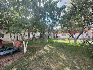 Casa cu 2 apartamente, 2 corpuri si teren – Rasnov - imagine 14