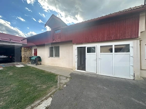 Casa cu 2 apartamente, 2 corpuri si teren – Rasnov - imagine 16