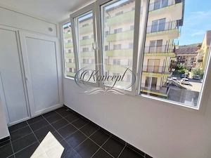 Apartament cu 3 camere situat in Floresti - imagine 11