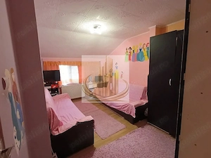 Apartament spațios cu 3 dormitoare și balcon | Zona Calea Șagului - imagine 2