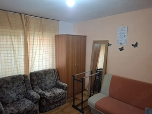 Dau in chirie garsoniera Oradea, str. Sfantul Apostol Andrei - imagine 2
