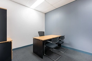 Spațiu de birou privat pentru 1 persoană în Regus Sun Business Centre 